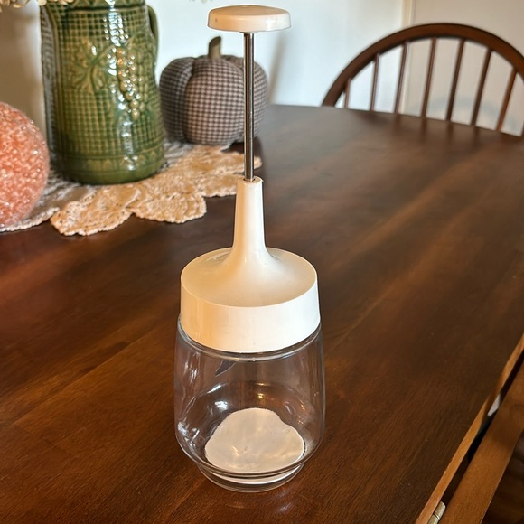 Other - Vintage garlic/vegetable chopper